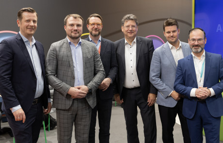 Wirtschaftsminister Daniel Keller beim Besuch der ITB 2025 mit Partnern der Tourismuswirtschaft