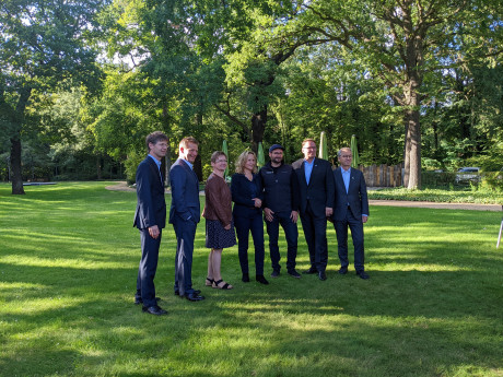 Gruppenbild mit Ministerin Lemke