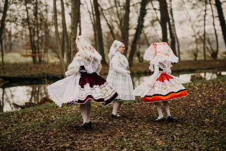 Foto von sorbischen Tänzerinnen