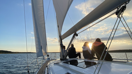 Glühweinsegeln im Winter