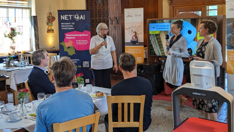 KI Landpartie Robotik Gabriele Hahne im Gespräch