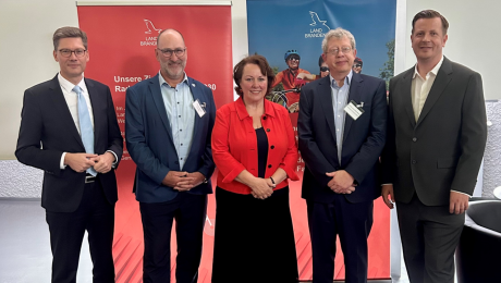 Plenum der Landesradverkehrskonferenz 2025 in Wildau