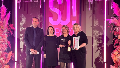 Gewinnerin Isabel Haufe auf der Bühne