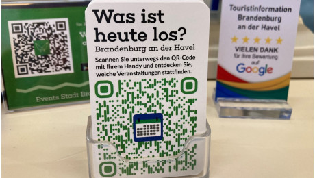QR Codes in der Touristinfo Brandenburg an der Havel